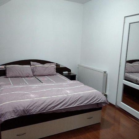 Apartament 5 Camere Cu Balcon Costinesti Plaja 5 Minute Nucilor 6 Exterior foto