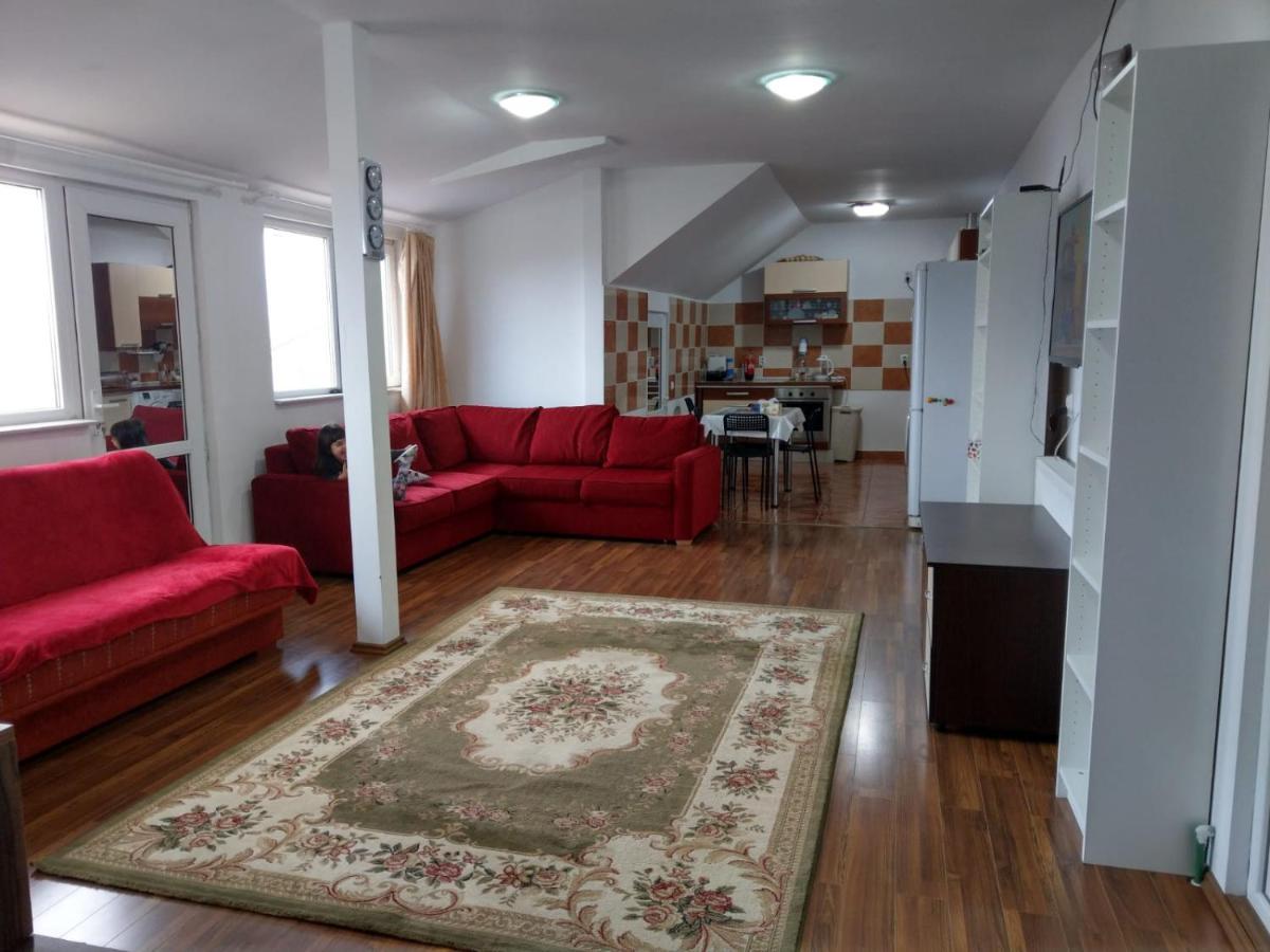 Apartament 5 Camere Cu Balcon Costinesti Plaja 5 Minute Nucilor 6 Exterior foto